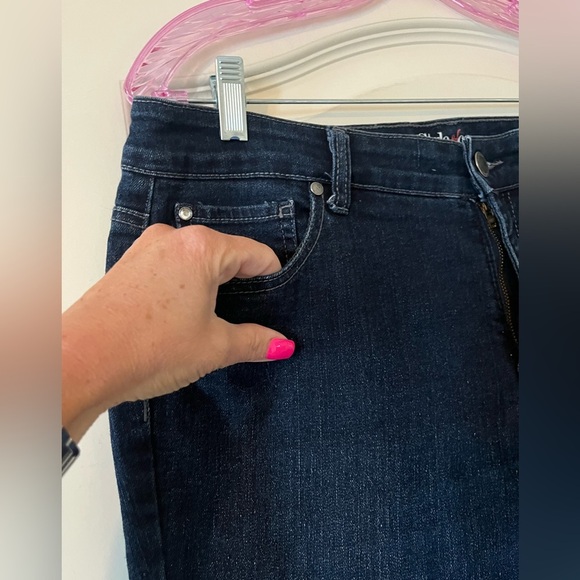 Style & Co Jeans Tummy Control Women's Dark Wash Cropped Jeans Size 12 - Picture 6 of 13